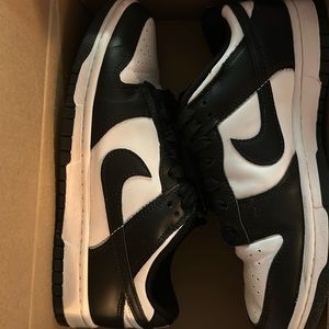 Panda Dunks, size 8.5w/7m
